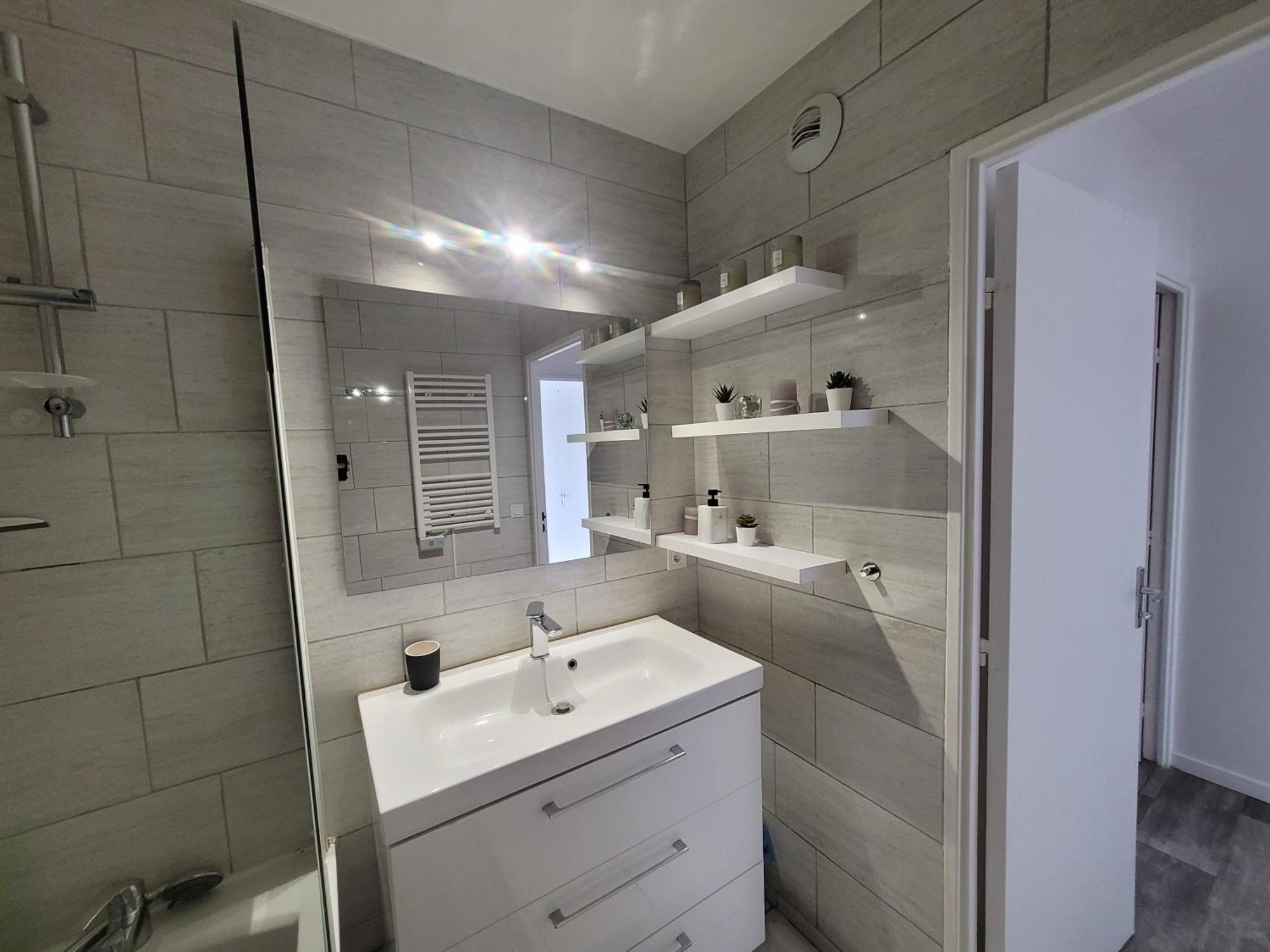 Апартаменти Parisian Retreat Pour 5 Personnes - 12 Min De Paris - Proche Gare Deuil-la-Barre Екстер'єр фото